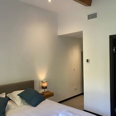 Bed and breakfast Loumar *