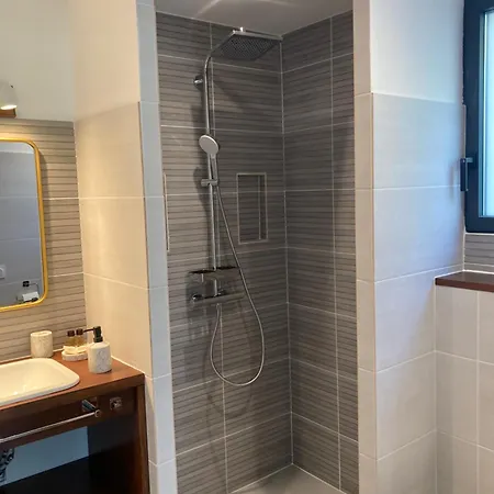 Loumar 住宿加早餐酒店 圣特罗佩