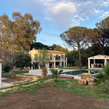 Loumar Bed & Breakfast