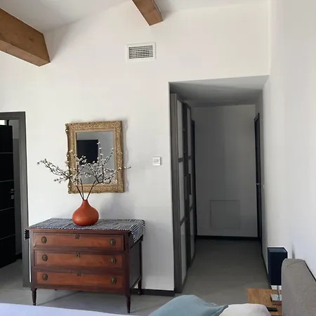 Loumar Oda ve Kahvaltı 4*