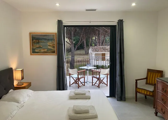 Bed & Breakfast Loumar 4*