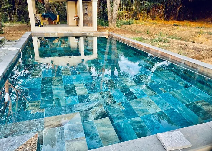 Loumar Bed and breakfast